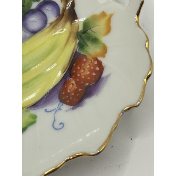 Vintage Ucagco Japan Hand Painted Plate Fruit Design Signed Wall Hang Decor - Picture 2 of 6